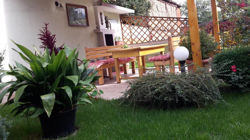 Kyurkchievi Guest House Saparewa Banja Zewnętrze zdjęcie