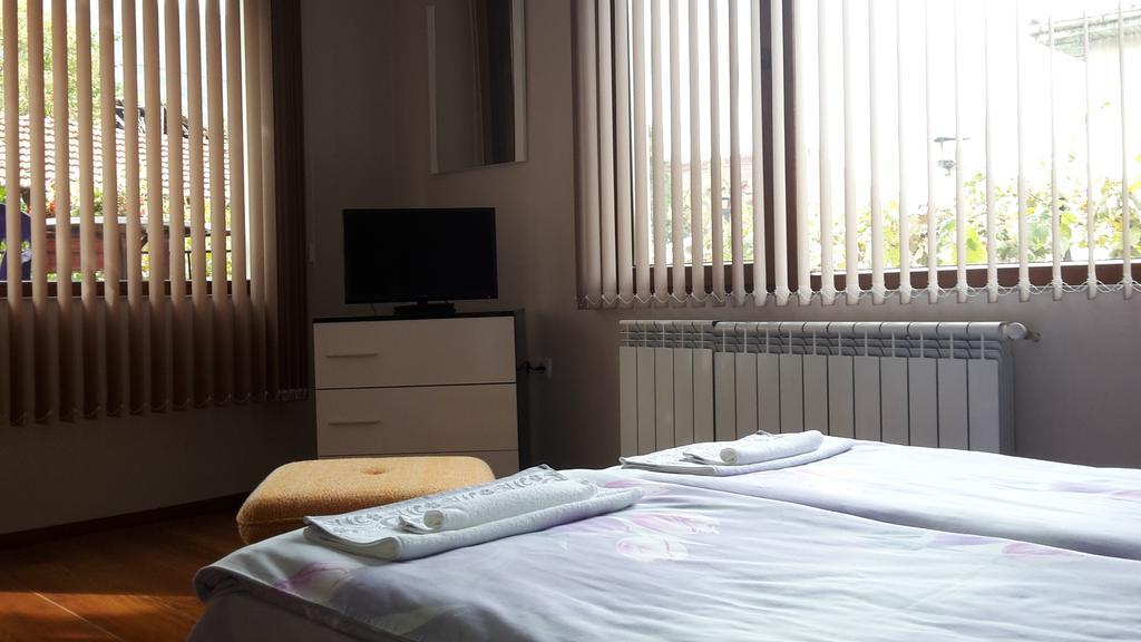 Kyurkchievi Guest House Saparewa Banja Zewnętrze zdjęcie
