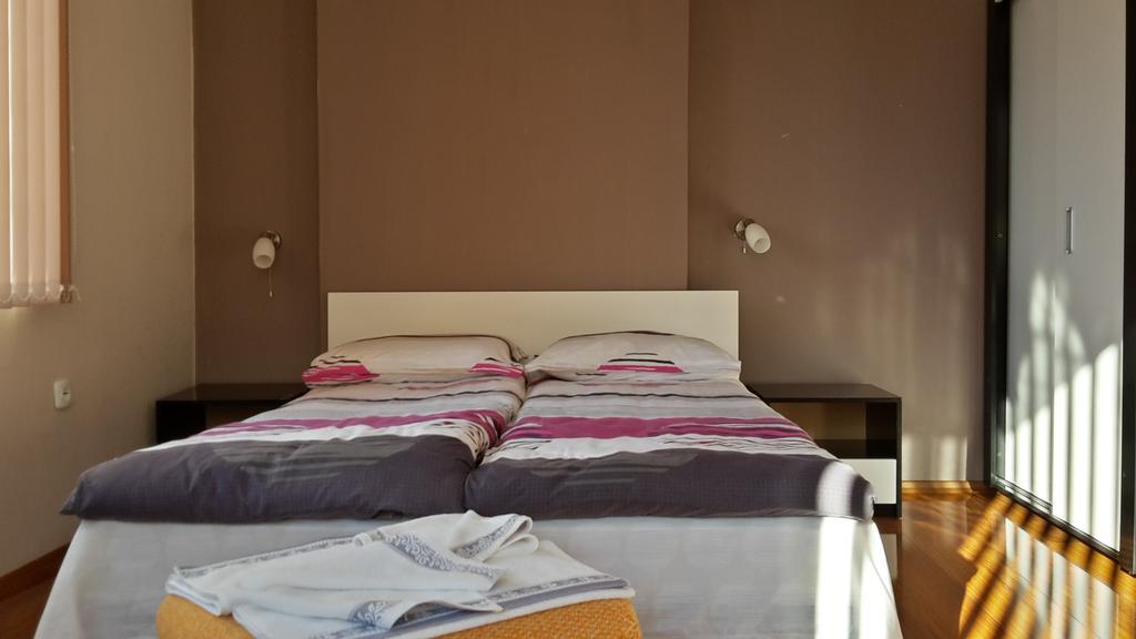 Kyurkchievi Guest House Saparewa Banja Zewnętrze zdjęcie